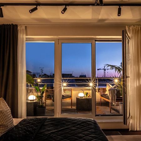 Turnkey I Central Apartment With Terrace Praag Buitenkant foto