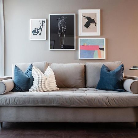 Turnkey I Central Apartment With Terrace Praag Buitenkant foto