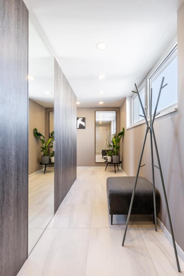 Turnkey I Central Apartment With Terrace Praag Buitenkant foto